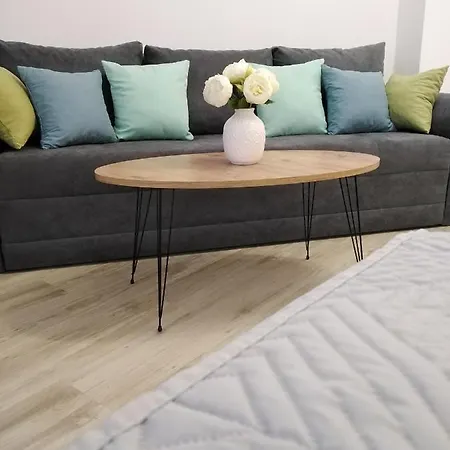 Apartment Макена