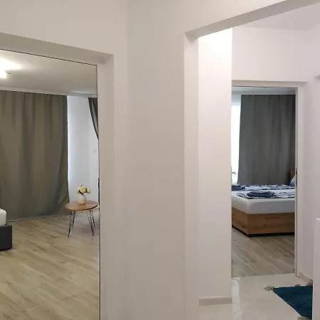 Макена Apartment